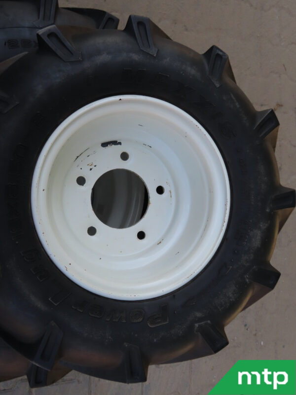 Set industriebanden met velgen - Afbeelding 3