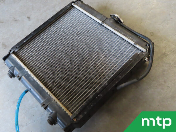 Radiateur Shibaura SX24 gebruikt - Afbeelding 4