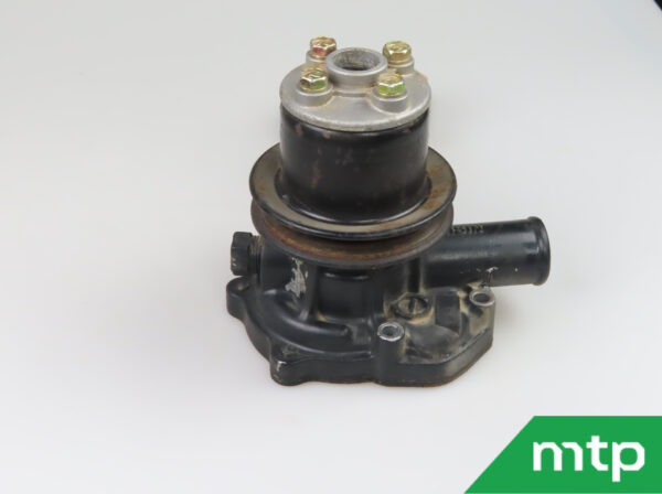 Waterpomp Shibaura SX24 gebruikt